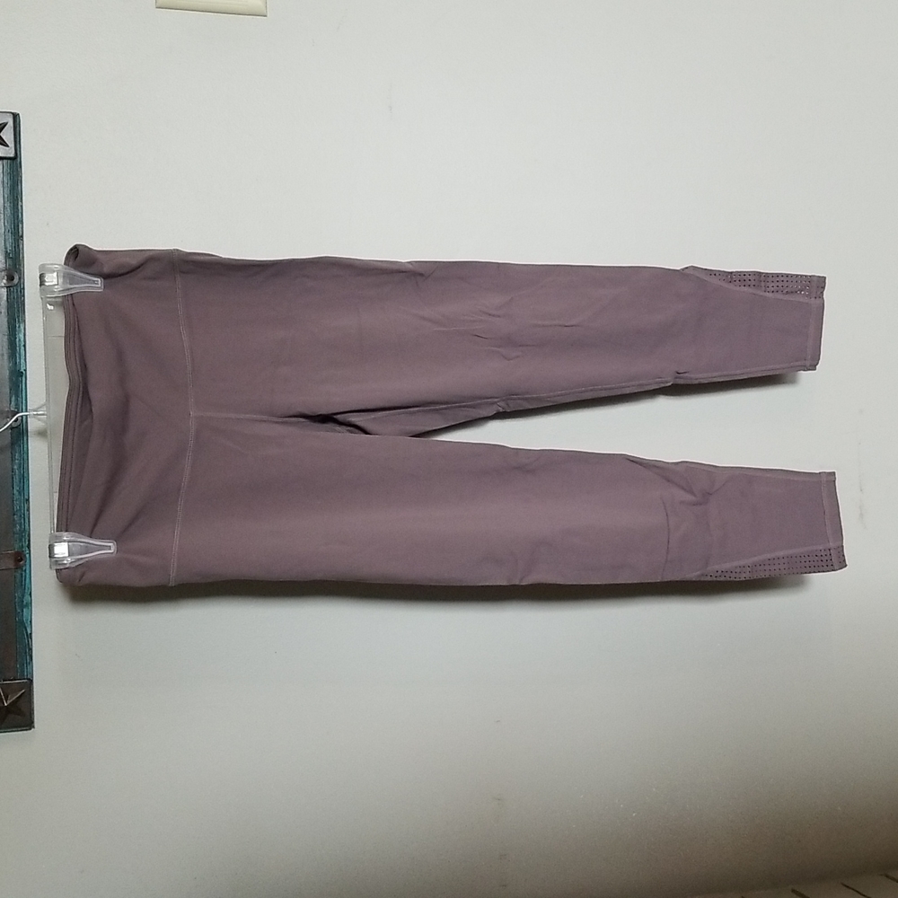 EUC Mono B leggings with mesh bottoms